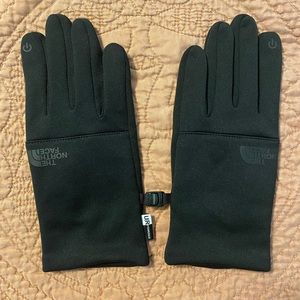 Womens North Face gloves size large